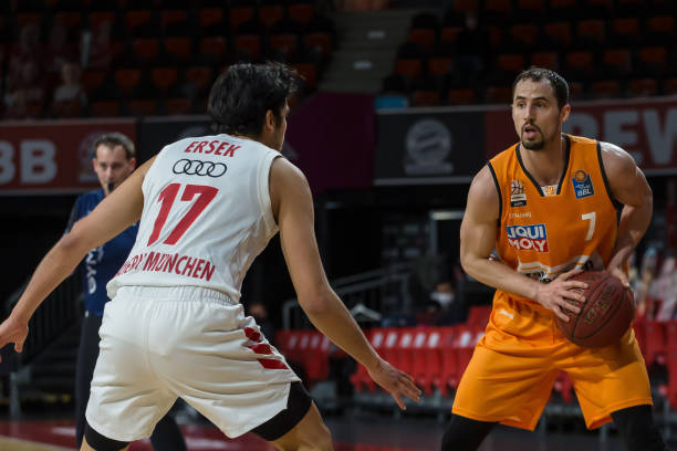 也让这支曾 也让这支曾