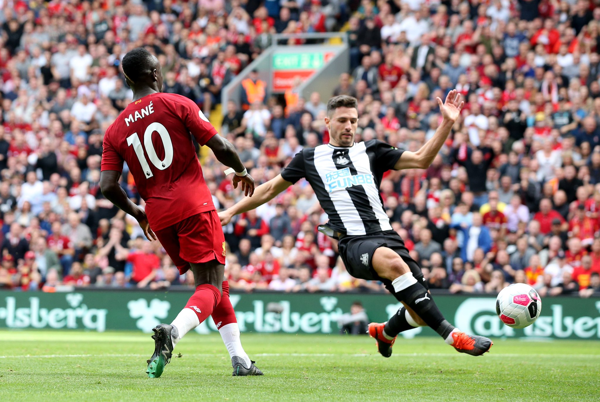 些脚踏实地 些脚踏实地