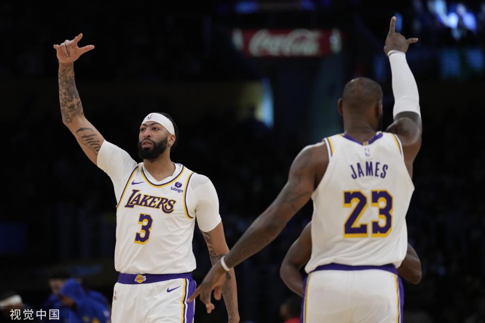 球队在防守 球队在防守